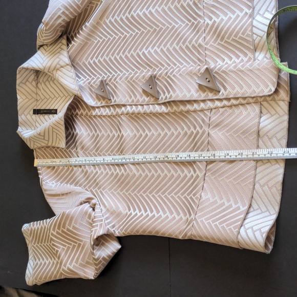 I C by Connie K Jacquard Blazer - Picture 12 of 12